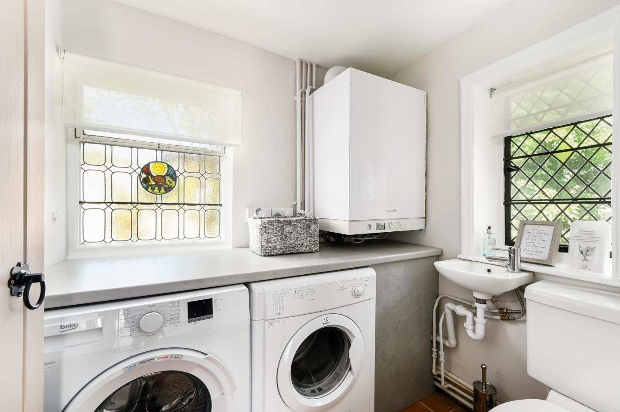 Walnut Tree House Villa Rustington Luaran gambar