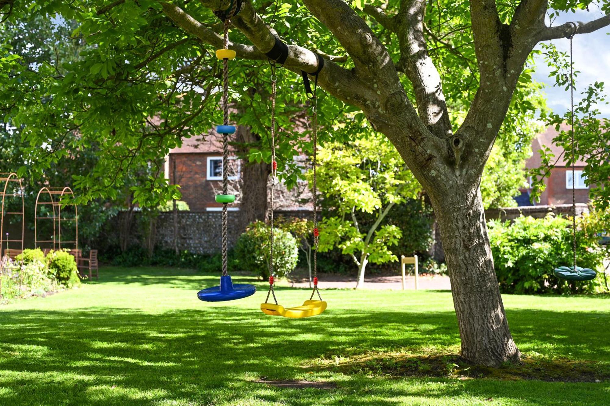 Walnut Tree House Villa Rustington Luaran gambar